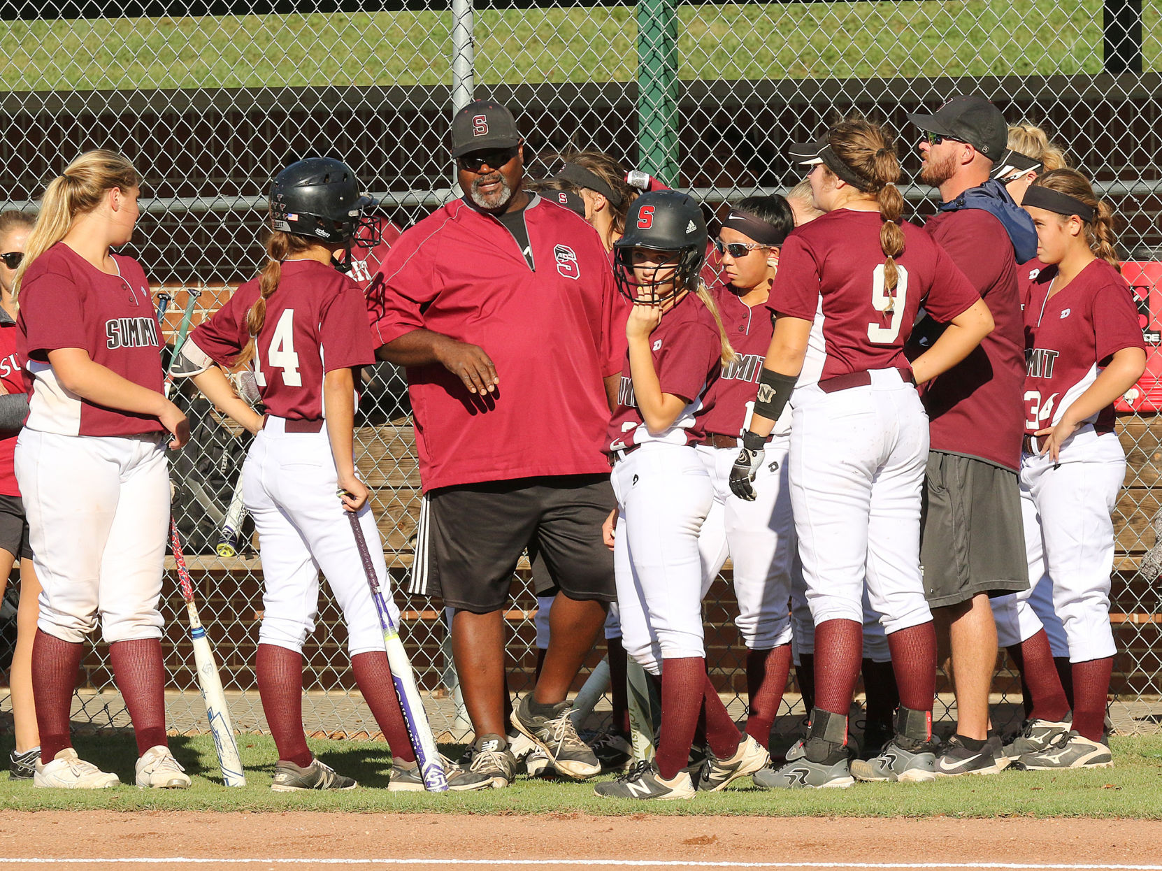 Parkway South vs. Summit softball